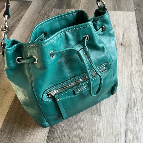 Teal coloured coach purse - Picture 2 of 10